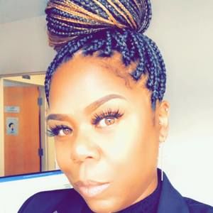 Meet your Posher, Deanna